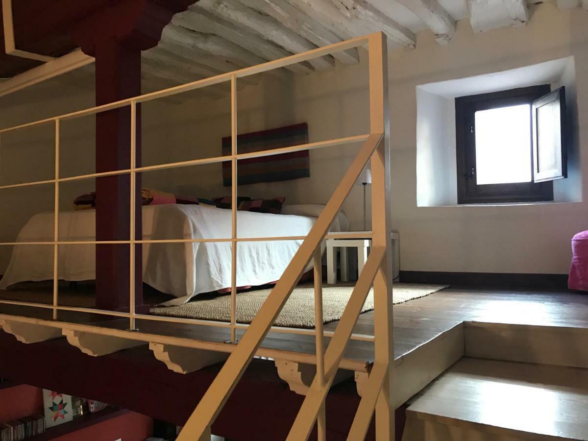 Apartamento Loft La Casa De Las Pajaritas Pasarón Exteriör bild